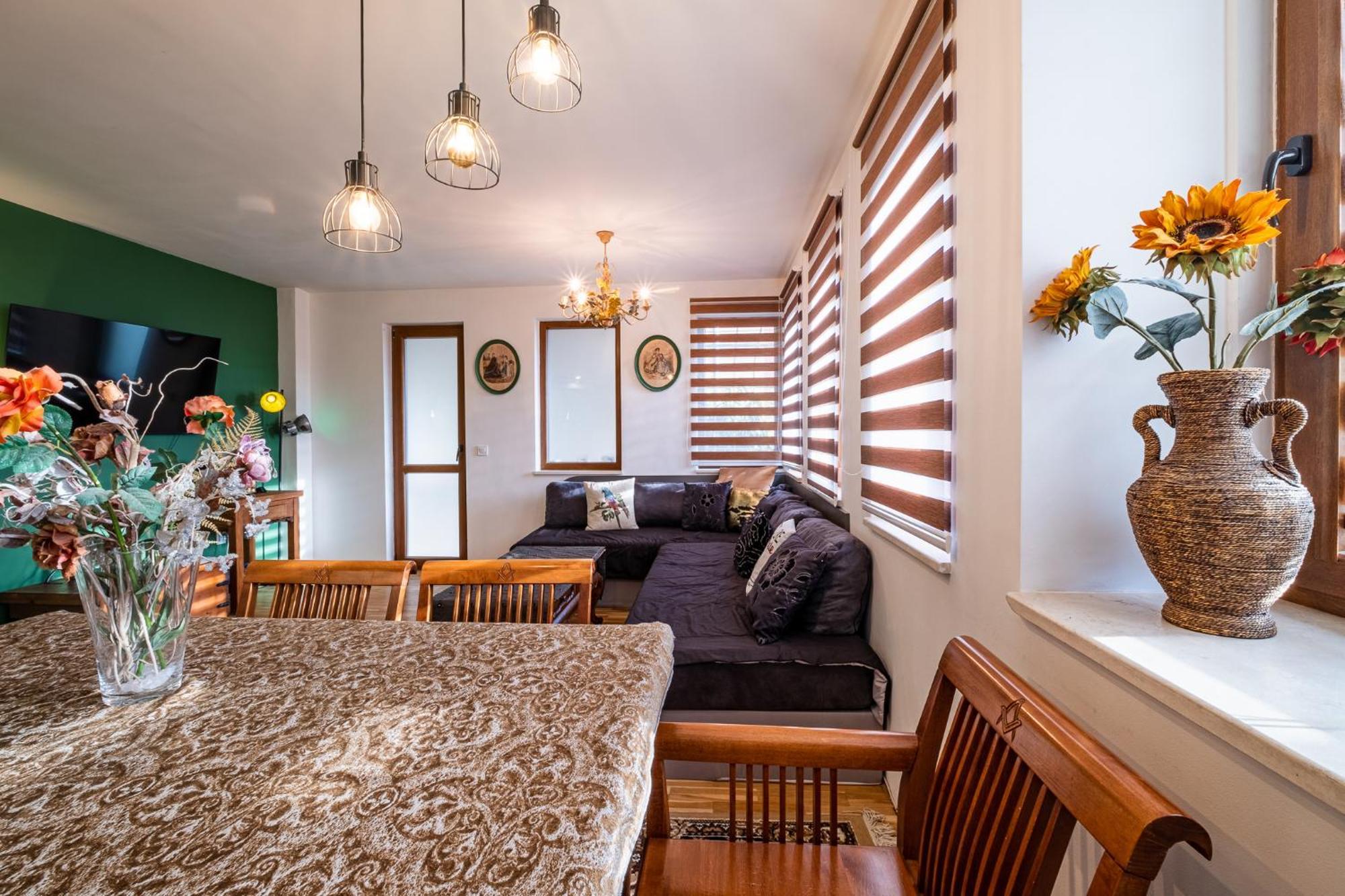 Roman Thermae 2Bdrm Sunny Apartment Varna Ngoại thất bức ảnh