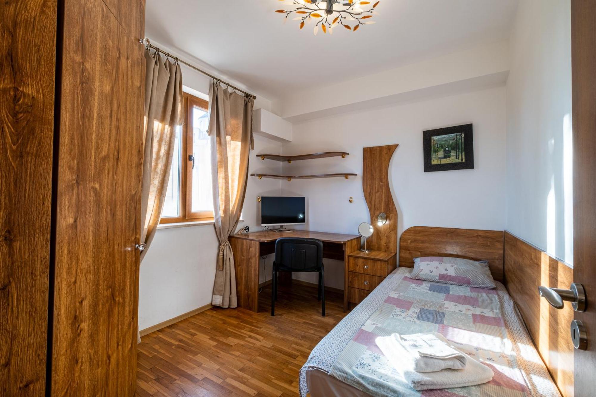 Roman Thermae 2Bdrm Sunny Apartment Varna Ngoại thất bức ảnh