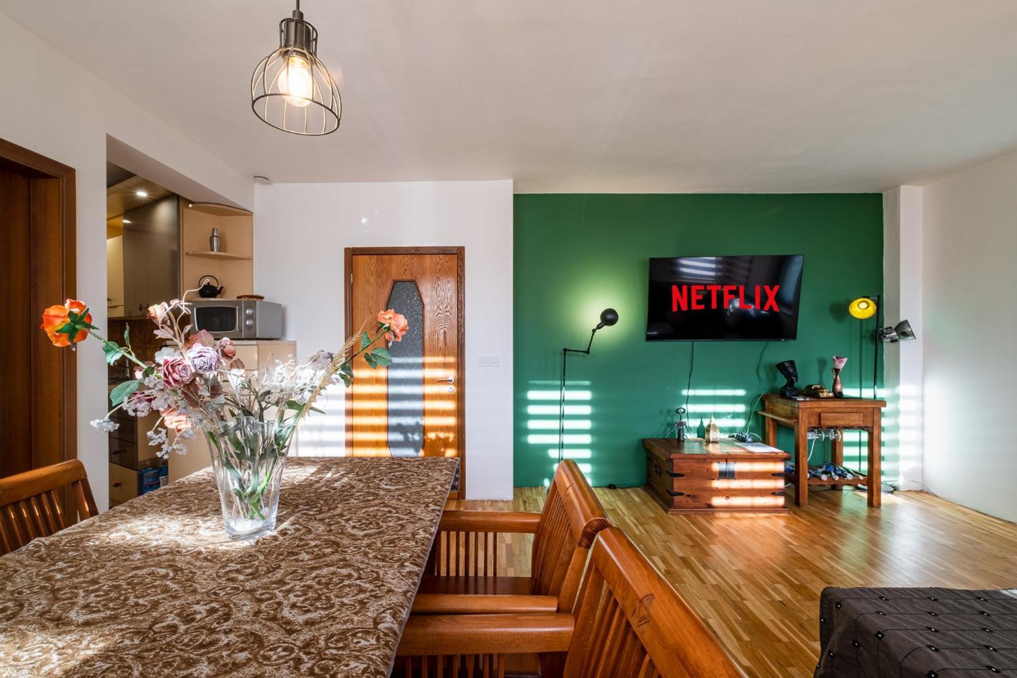 Roman Thermae 2Bdrm Sunny Apartment Varna Ngoại thất bức ảnh
