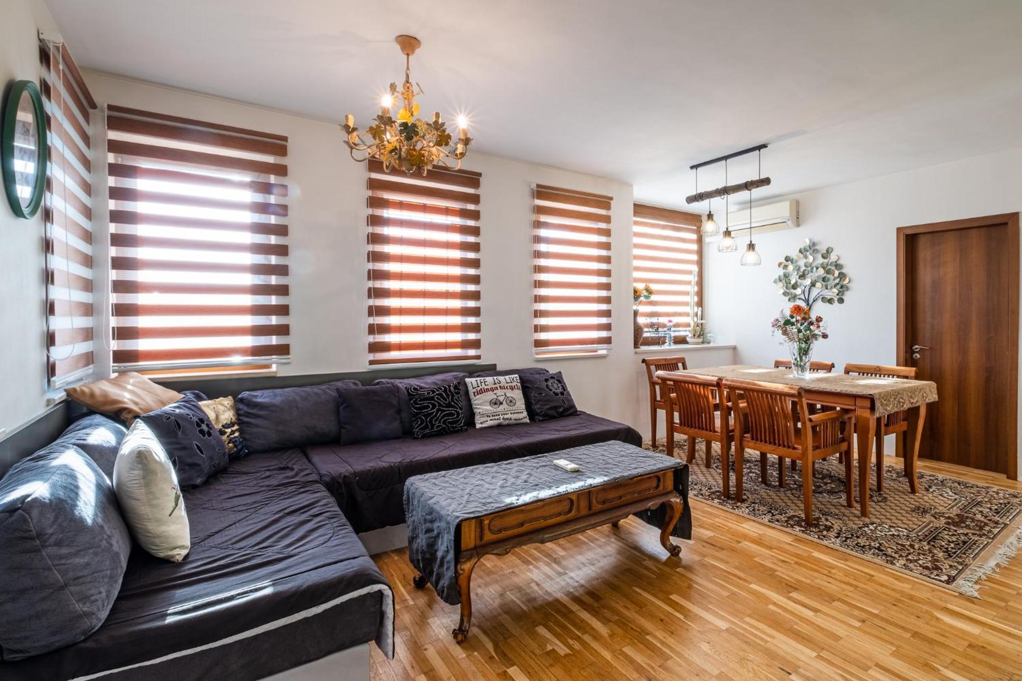 Roman Thermae 2Bdrm Sunny Apartment Varna Ngoại thất bức ảnh