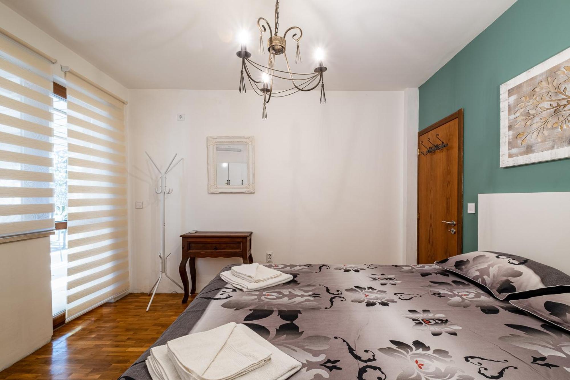 Roman Thermae 2Bdrm Sunny Apartment Varna Ngoại thất bức ảnh